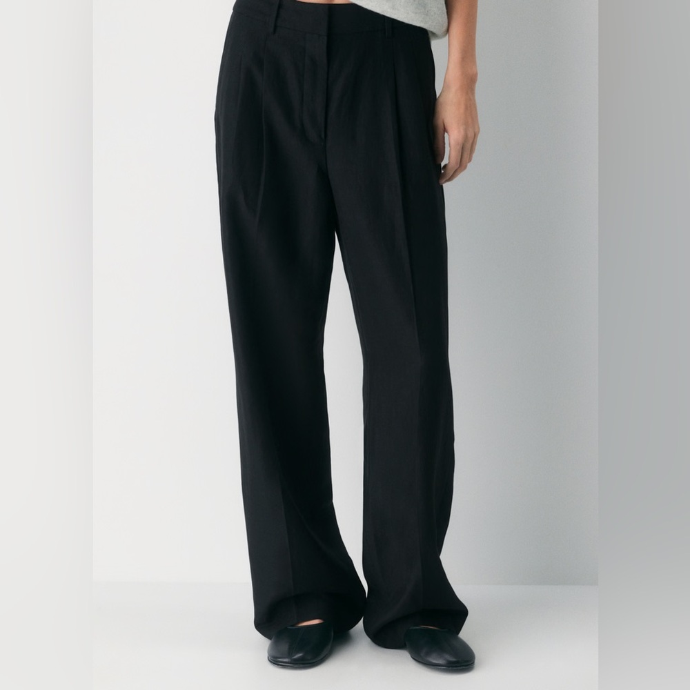 Aritzia x Wilfred The Effortless Pant- Linen High-waisted wide-leg linen pants